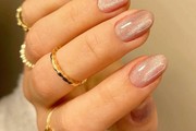 Baršunasti nokti najelegantniji su jesenski trend: Manikura koju obožavaju zaljubljenice u minimalizam i glamur
