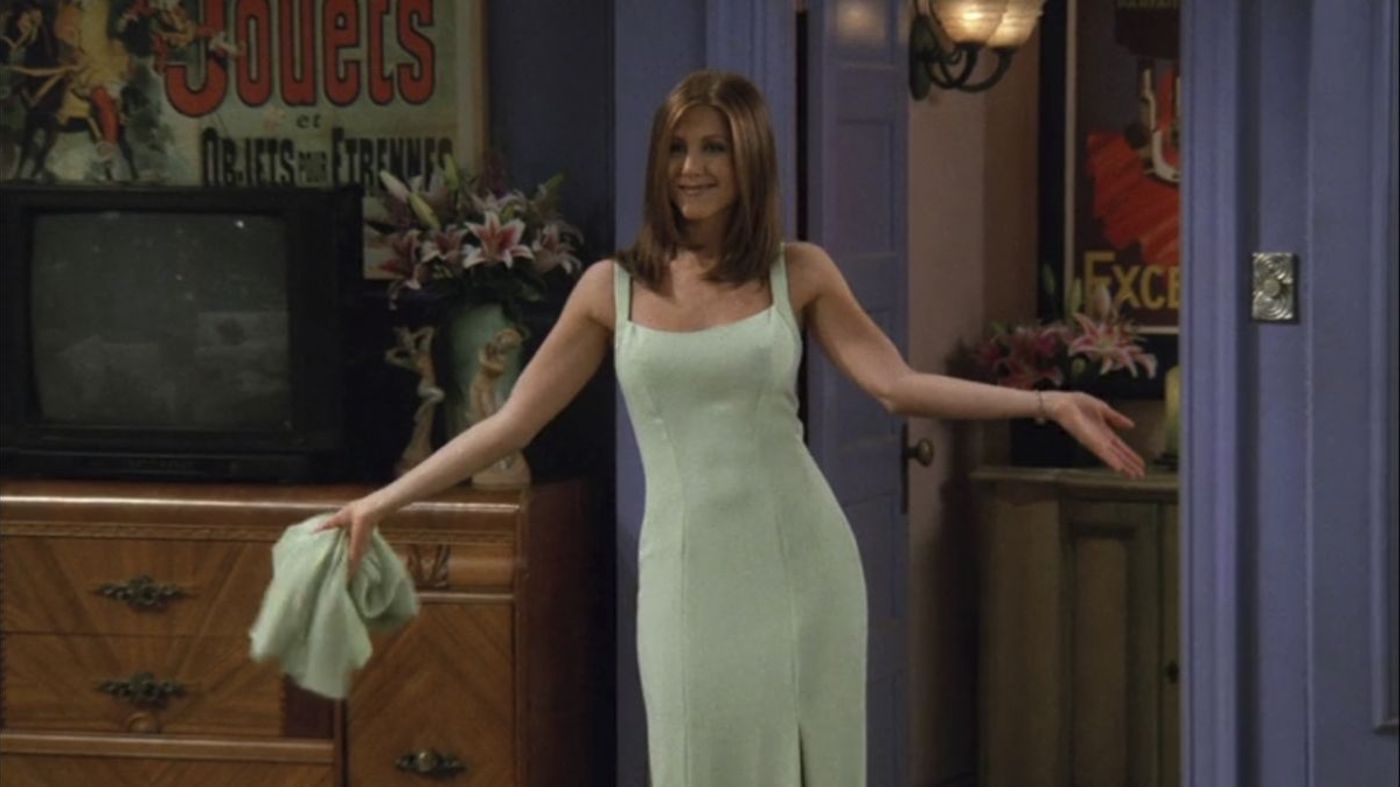 Sjećate li se jedne od hit haljina iz "Prijatelja" koju je nosila Rachel? Jedan brend sad nudi gotovo identičan model