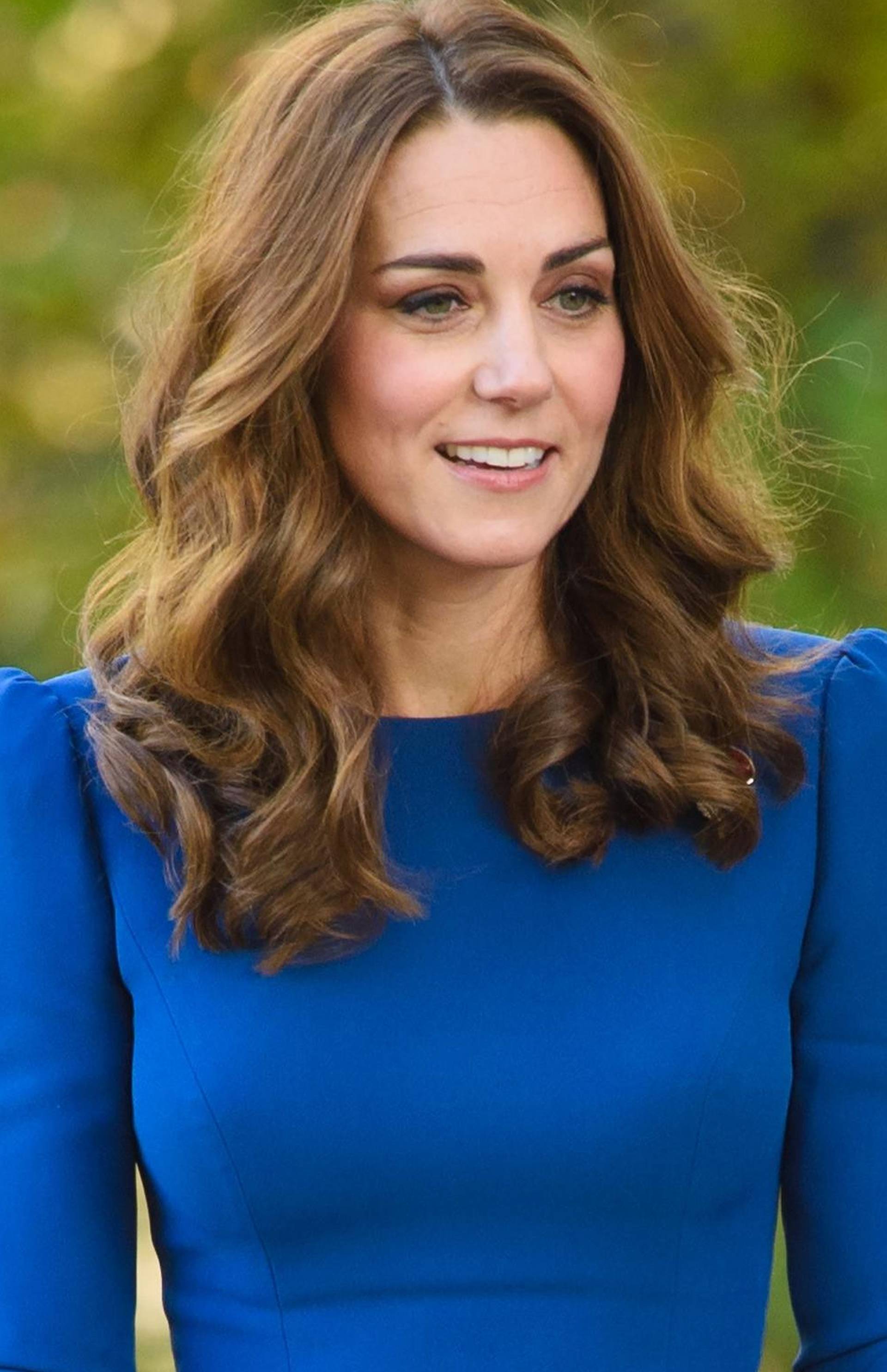 Neočekivane vijesti iz Londona: Kate Middleton operirala abdomen, bit će u bolnici dva tjedna