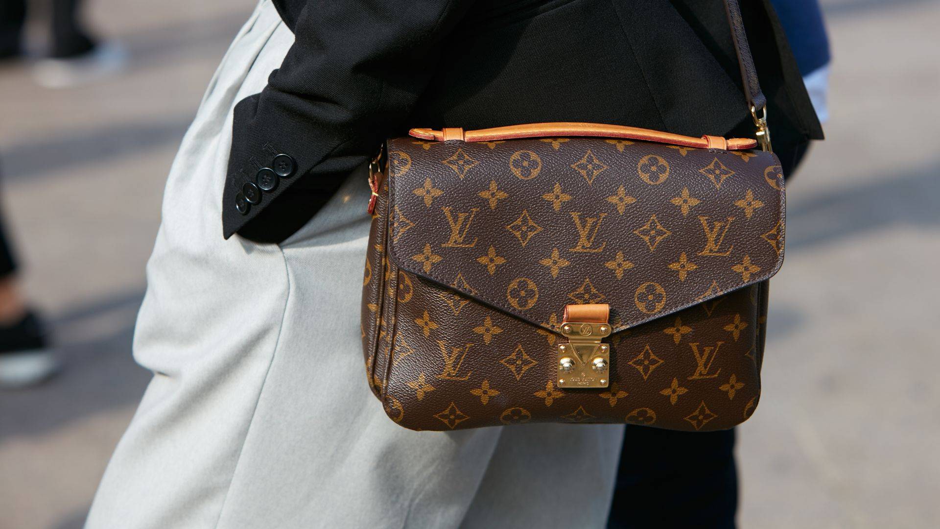 Je li stvarno važno tko je izradio torbu? Louis Vuitton opet najčešće krivotvoreni luksuzni brend