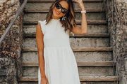 Bijela haljina savršen je odabir za ljetne dane: Izdvojili smo najchic komade