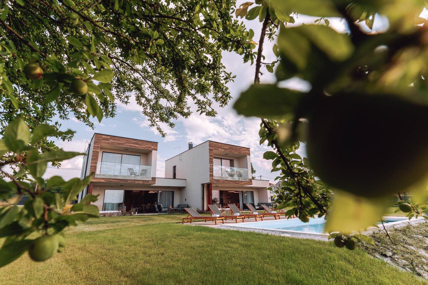 Mjesto gdje se luksuz spaja s prirodom: Otkrijte Iris Croatica Luxury Apartments u srcu Hrvatskog zagorja