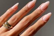‘Vanilla glass’ nokti: Jesenski trend manikure koji izgleda skupo, ali nenametljivo