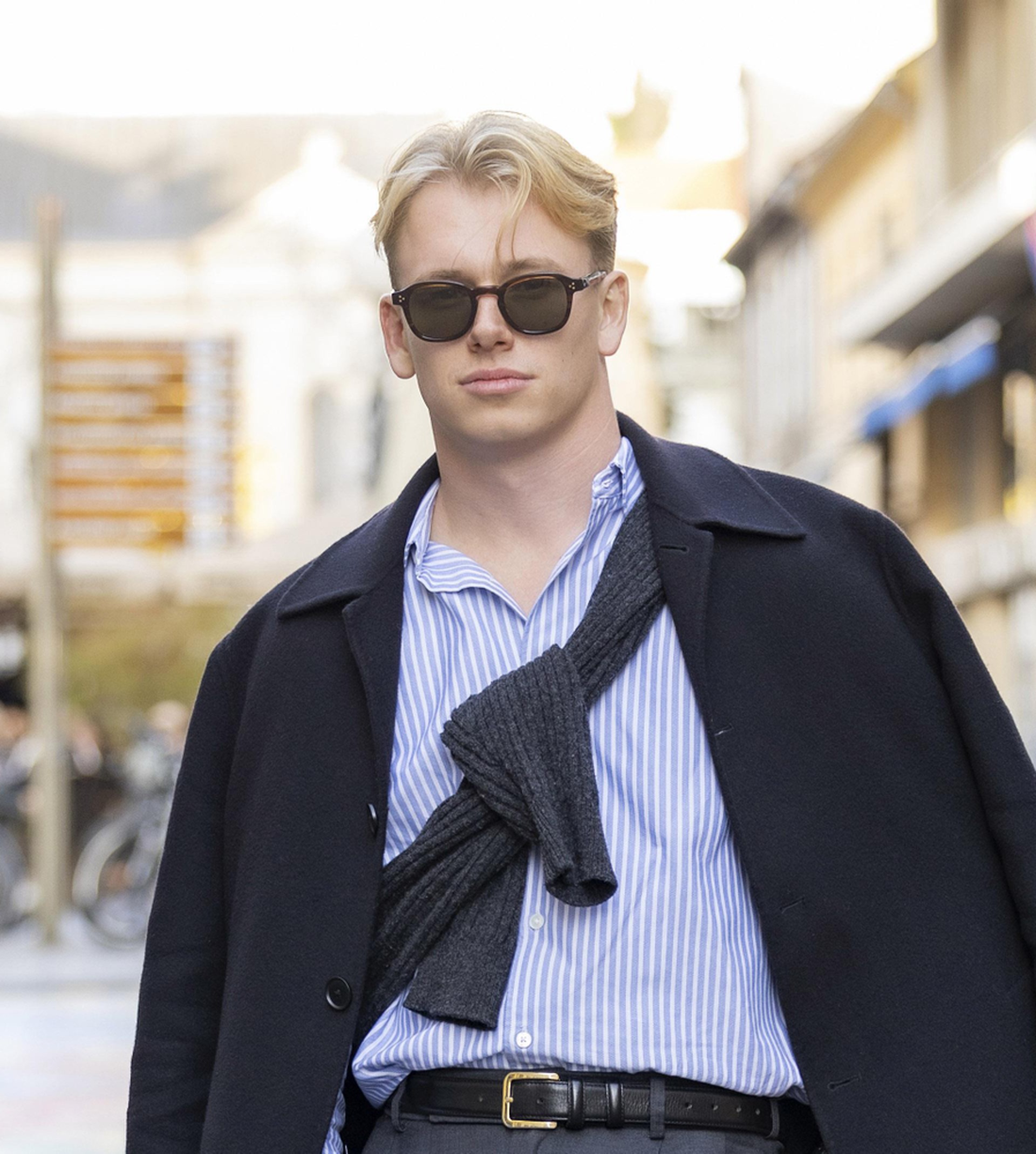 Savršeno spaja vječnu klasiku i trendove: Simpatičan Patrik pravi je primjer muške elegancije