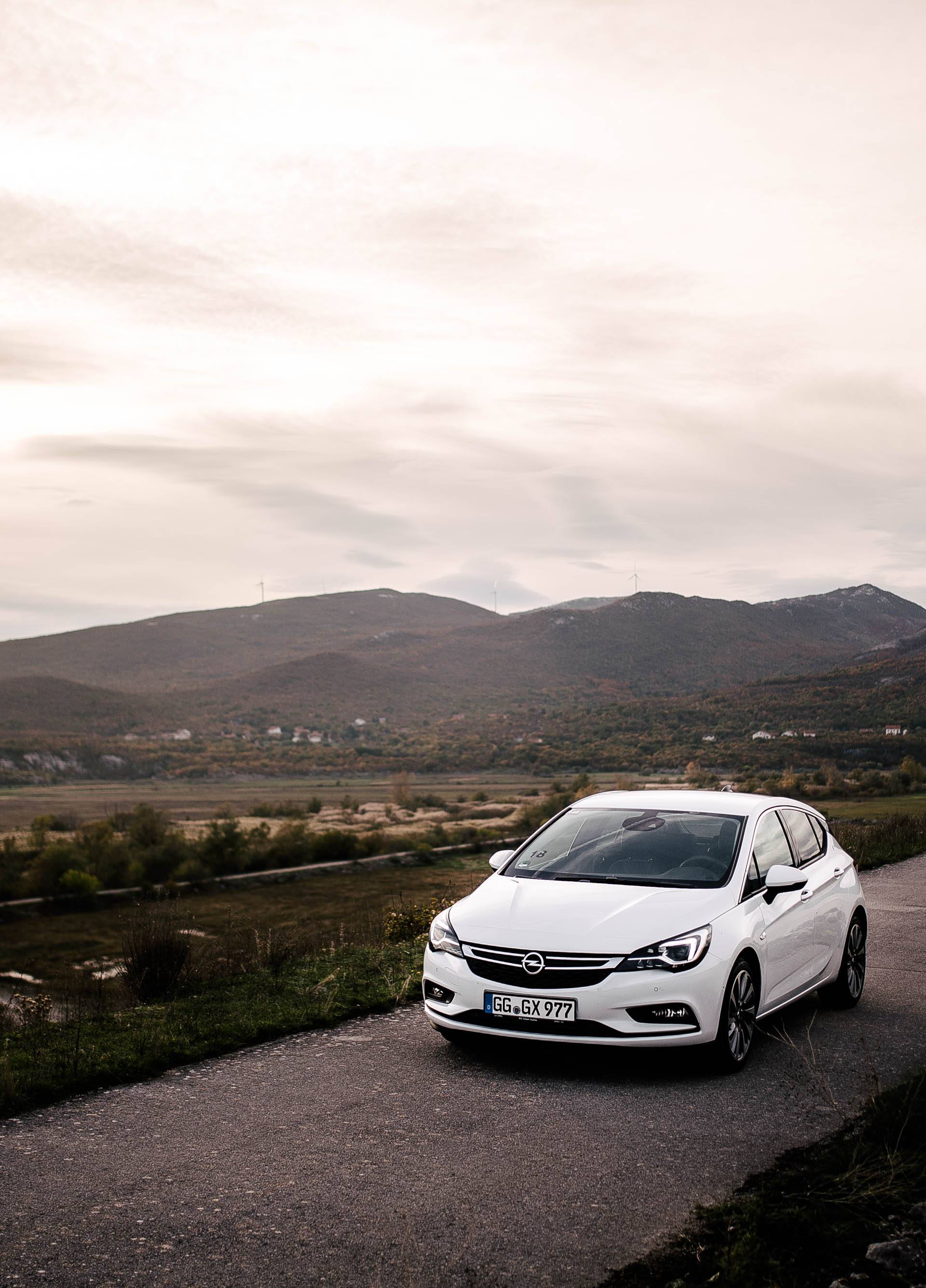 Profinjena elegancija nove Opel Astre 