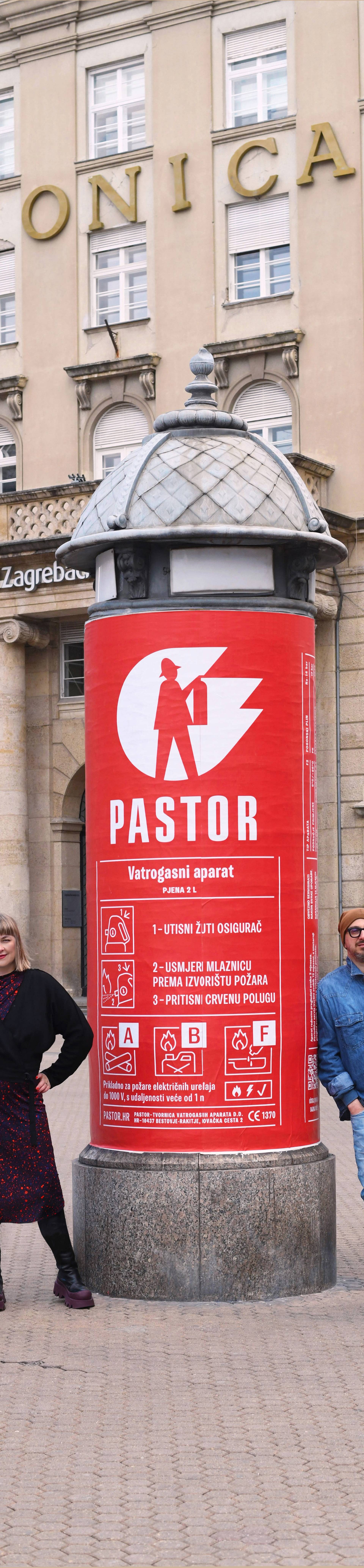 Pastor - poznati vatrogasac u novom crvenom odijelu!