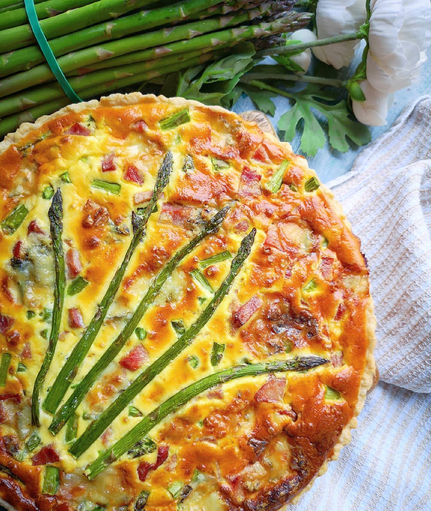 Za Uskrs pripremite quiche sa šparogama i šunkom koji nikog neće ostaviti ravnodušnim: Odlično izgleda, a okus je još bolji!