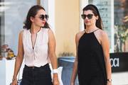 Zgodne i stajliš frendice pokazale kako s klasičnim komadima napraviti odlične outfite