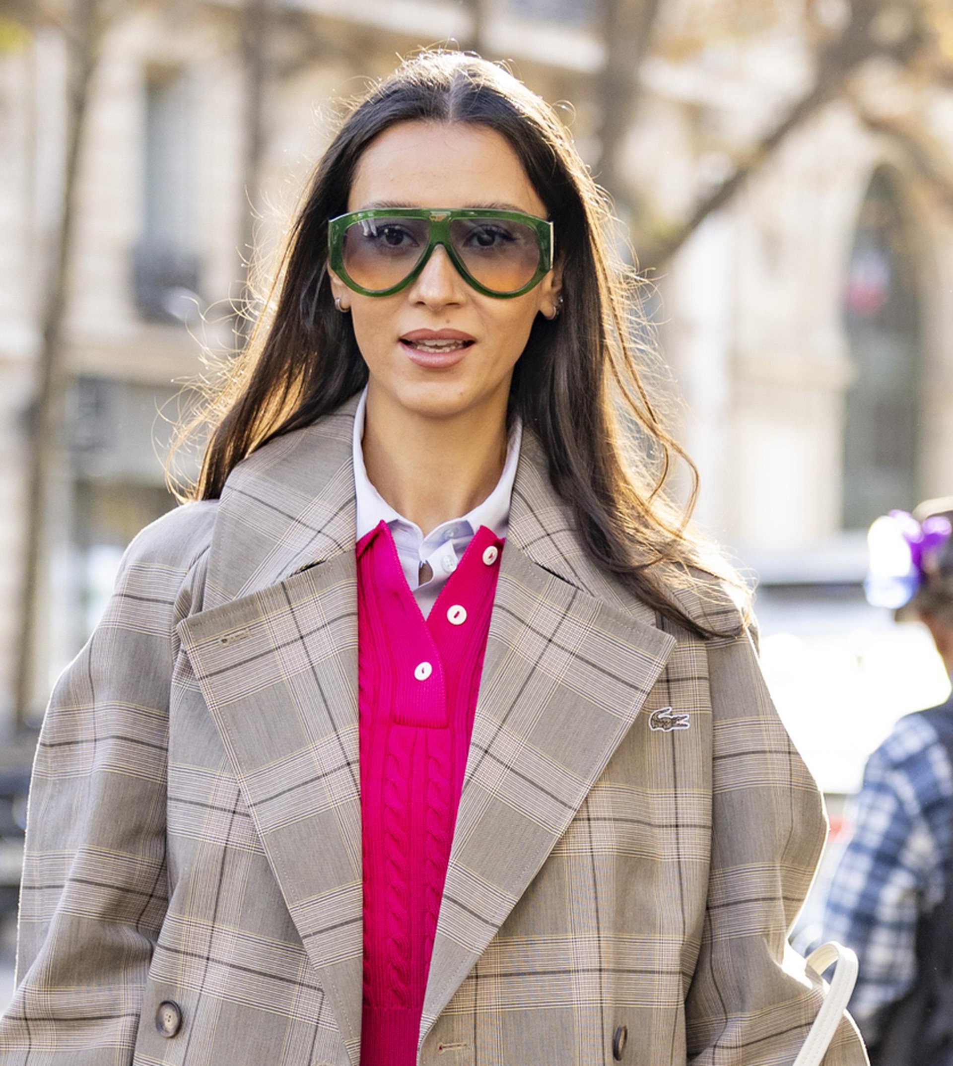 Preppy stil kakav još nismo vidjeli: Mini suknja, košulja i karirani kaput nikad bolje nisu izgledali!